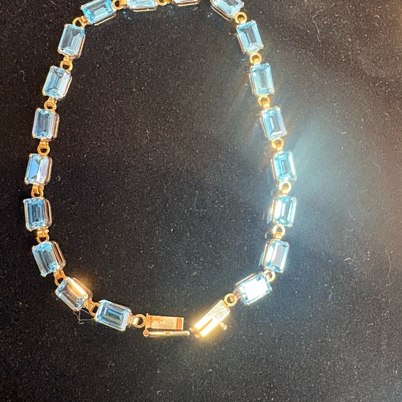 Vintage 10Kt Gold Aquamarine Bracelet - Picture 3 of 6